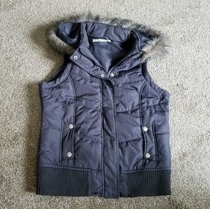 💜Maurices Med Hooded Vest